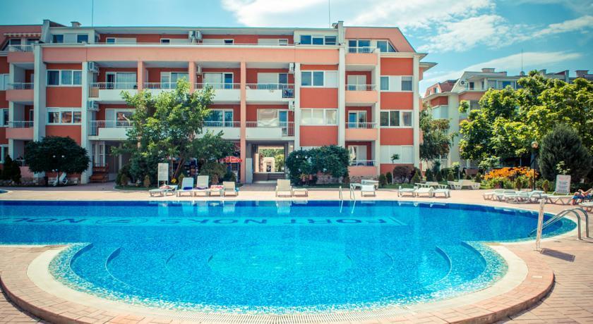 Sunny Fort Apartment Sunny Beach Esterno foto